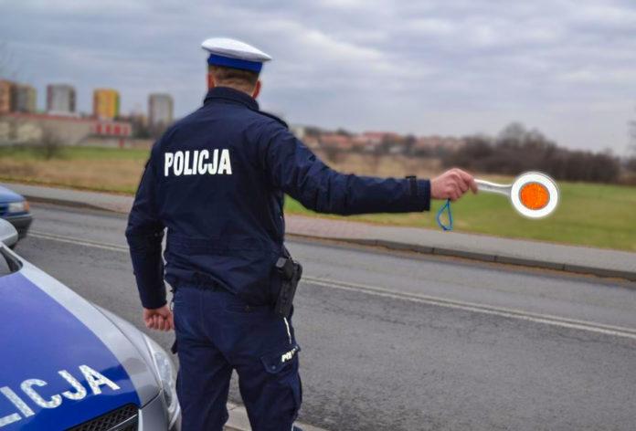 Pirat drogowy zatrzymany w Kosewie. Gnał 