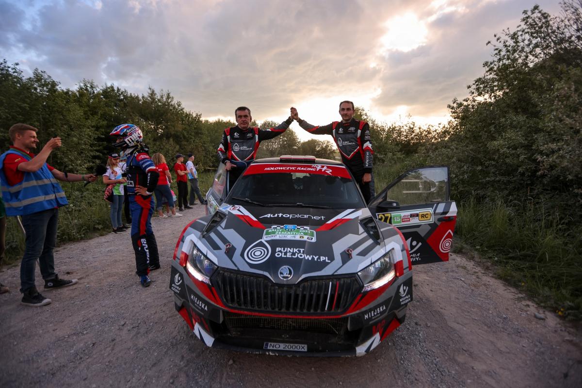 Załoga Hołowczyc Racing na podium Rajdu Žemaitija