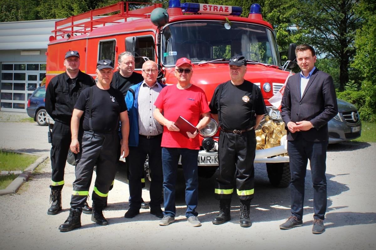 Strażacki emeryt z Wyszemborka zasilił kolekcję zabytkowych pojazdów