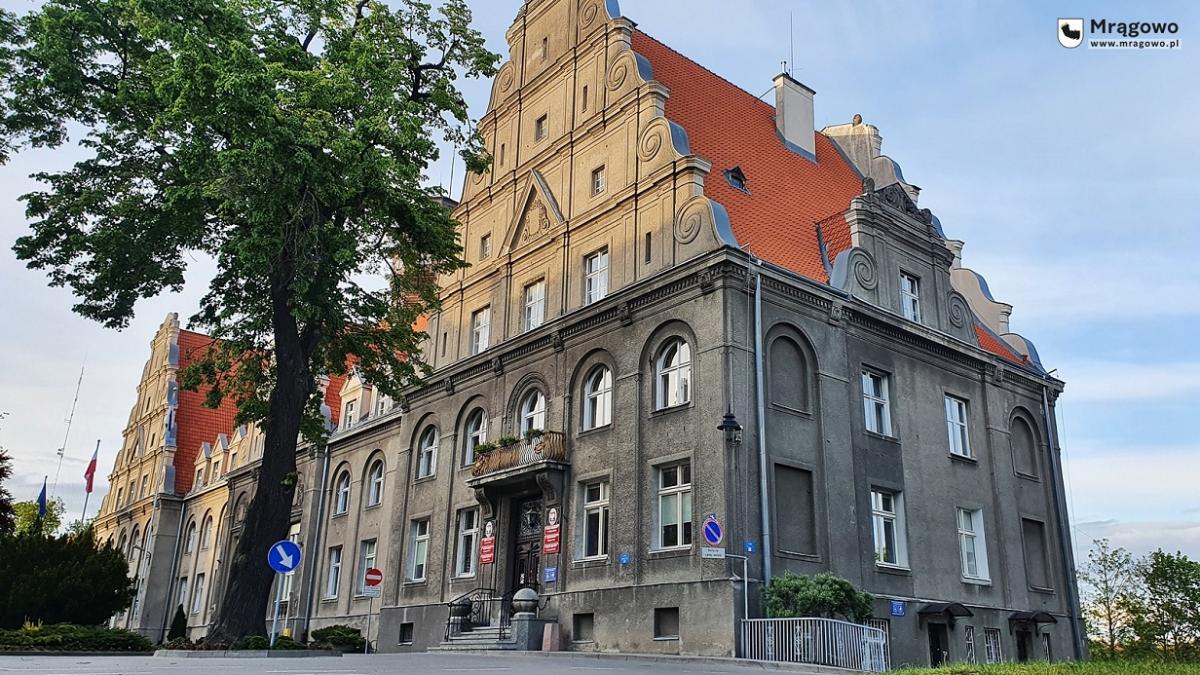 W piątek spraw urzędowych nie załatwisz...
