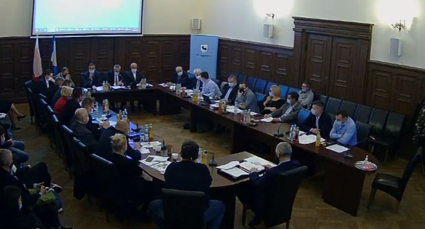 Rada Miejska w Mrągowie - XLIV sesja jeszcze się nie skończyła