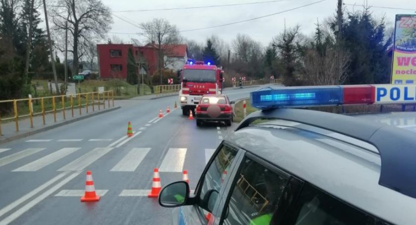 Potrącenie w Muntowie - to kierowca opla nie ustąpił pierwszeństwa
