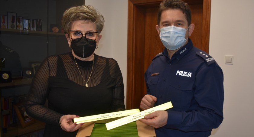 Starosta Kuźmicka-Rogala zachęca do noszenia odblasków