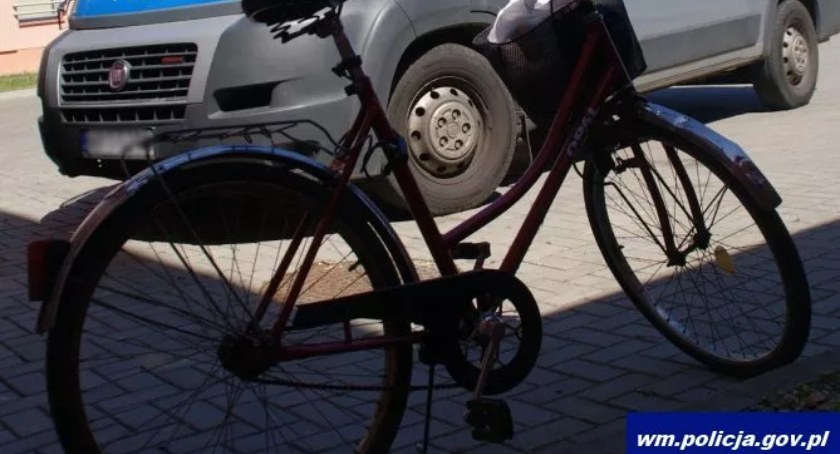 Niereformowalny 38-latek z Mrągowa - najpierw pił w miejscu publicznym, potem pijany siadł na rower