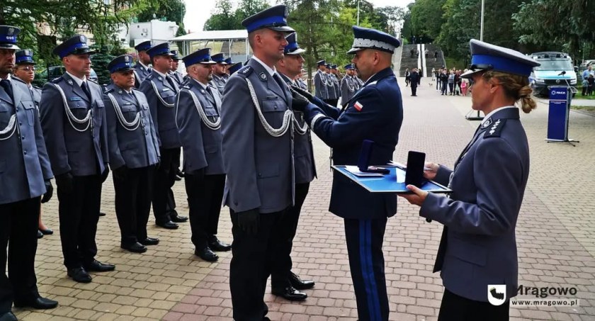 Policjanci z Mrągowa świętowali 103 rocznicę powołania Policji Państwowej