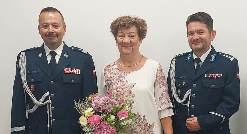 Pożegnanie w policji - pierwsza dzielnicowa w powiecie przechodzi na emeryturę
