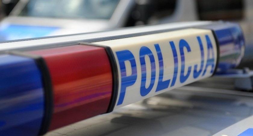 Kierowca bmw chciał uciec policjantom - myślał, że go nie dogonią