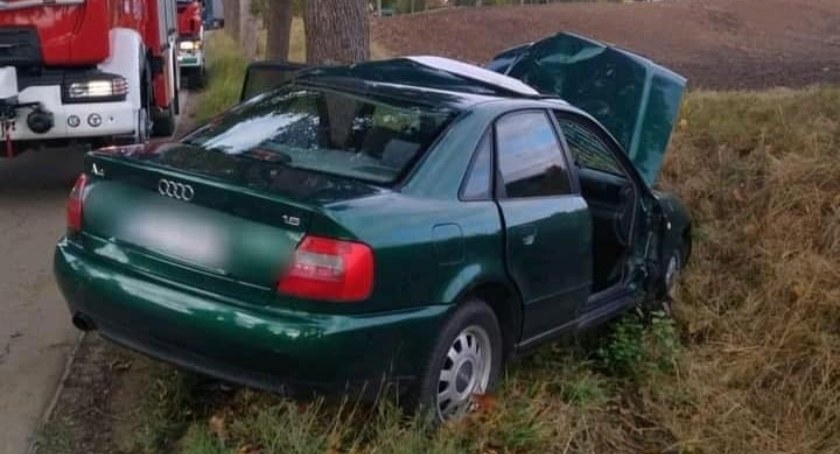 Wypadek w Karwiach - poszkodowana trafiła do szpitala