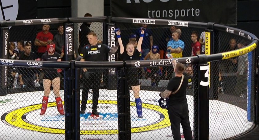 Julia Żelazek z Fighters Team Mrągowo mistrzynią kraju MMA!