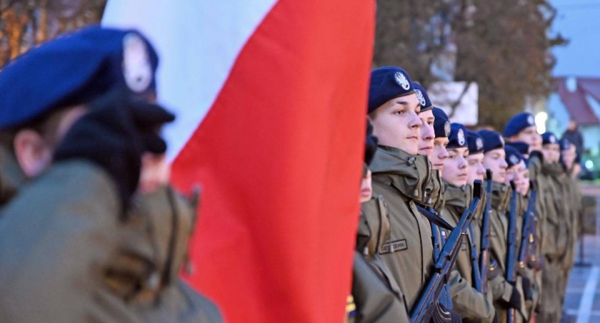 Mrągowo: Kolejny rocznik kadetów OPW po ślubowaniu