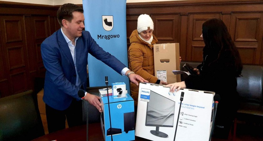 Gmina Mrągowo: Komputery z grantów PPGR rozdane!