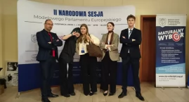 Uczniowie mrągowskiego liceum wcielili się w europar&hellip;