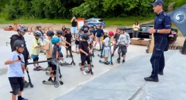 Policjanci z Mrągowa spotkali się z młodymi miłośnik&hellip;