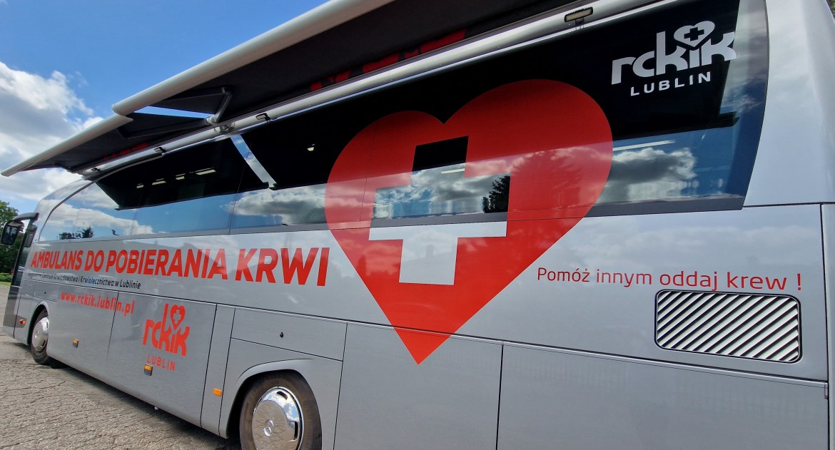 Biała Podlaska: Studenci przyłącza się do zbiórki krwi. Mogą w zamian iść na darmowy obiad 