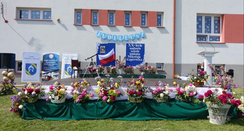 Tłuściec: Niezwykłe świętowanie w Tłuśćcu. Odbył się jubileusz 20-lecia nadania imienia Szkoły im. Mikołaja Kopernika