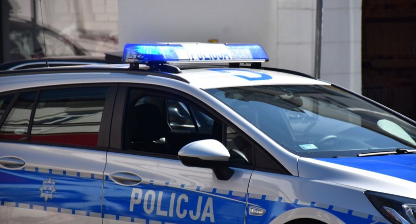 Powiat bialski: Odebrała serię podejrzanych telefonów. Straciła ponad 60 tysięcy