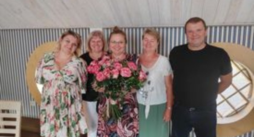 Gmina Wisznice: Kierowała ośrodkiem 14 lat. Podziękowała współpracownikom za lata pracy