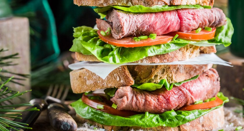 Catering dietetyczny a zapotrzebowanie na białko