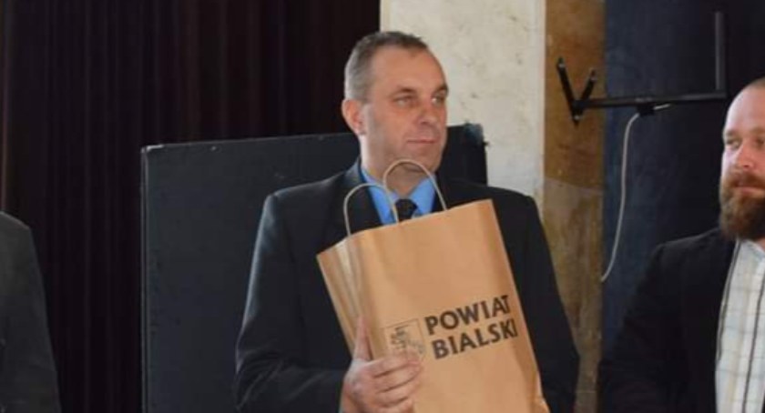 WYBORY 2023: Znamy pierwszego kandydata do Senatu na Wybory 15 października! Czytaj więcej o Marku Sulimie