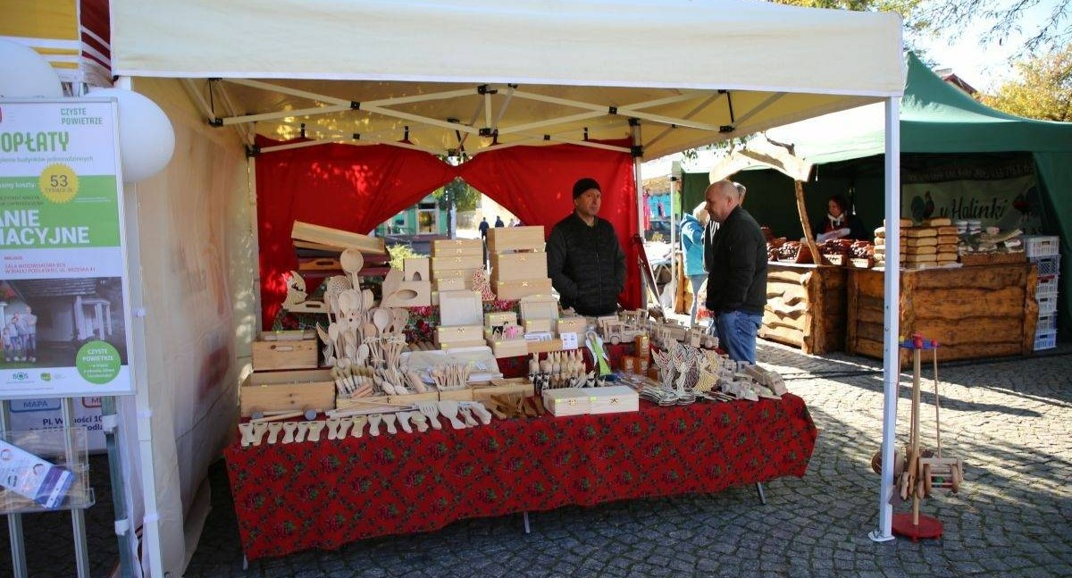 Biała Podlaska: Produkty regionalne, rzemiosło i sztuka ludowa. W sobotę Jarmark Michałowy. 