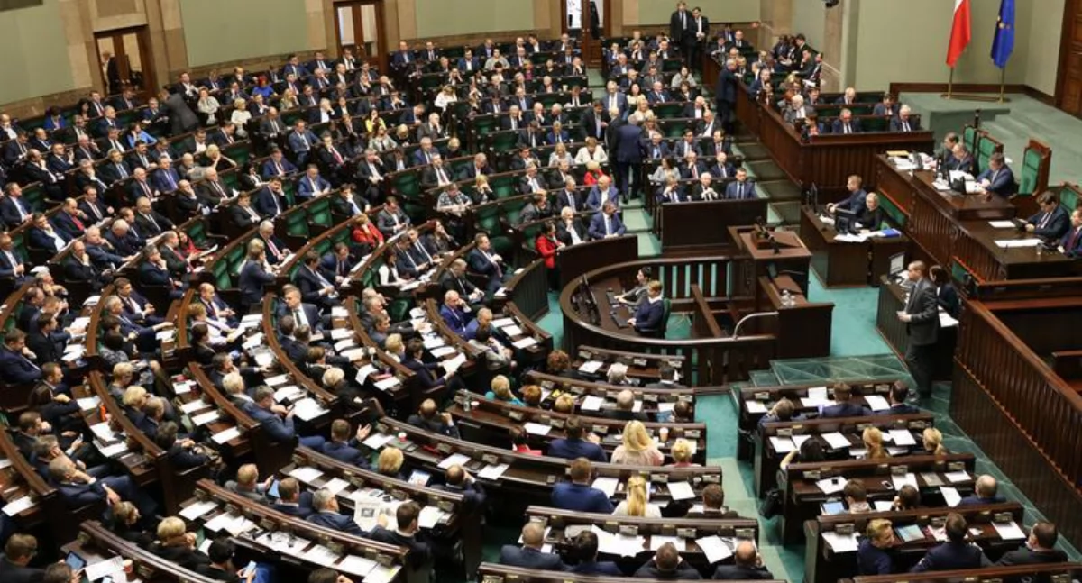 WYBORY 2023: Wybieramy posłów. Sprawdź kto kandyduje (LISTA)