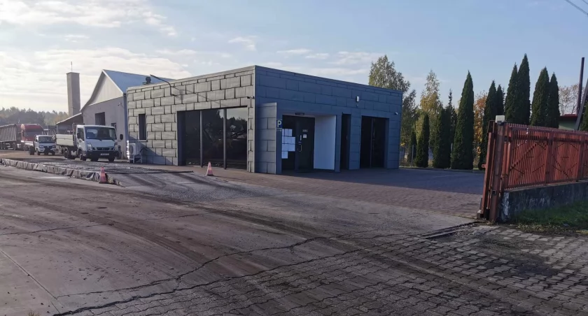 Biała Podlaska: Głosowali w składzie węgla. Chce, żeby na osiedlu Grzybowa powstało przedszkole i żłobek