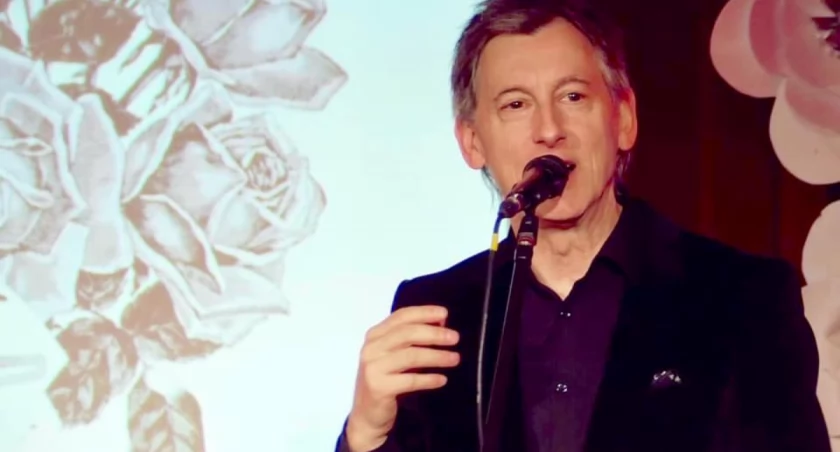 Biała Podlaska: Koncert pieśni patriotycznych. Maciej Miecznikowski zabierze Cię w podróż po historii Polski. 