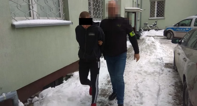 Biała Podlaska: Wziął udział w bójce. Ranił nożem pokrzywdzonego 