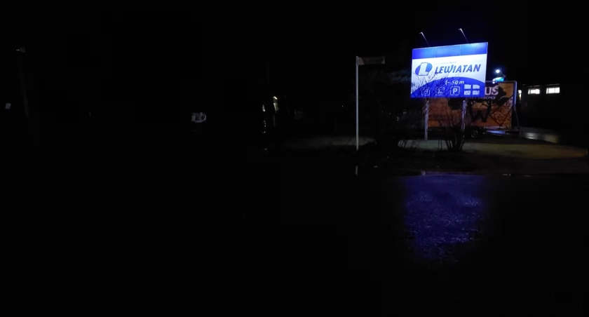 Egipskie ciemności na ulicy Ceglanej. Mieszkaniec osiedla nagłaśnia sprawę bezpieczeństwa w tym rejonie Białej Podlaskiej