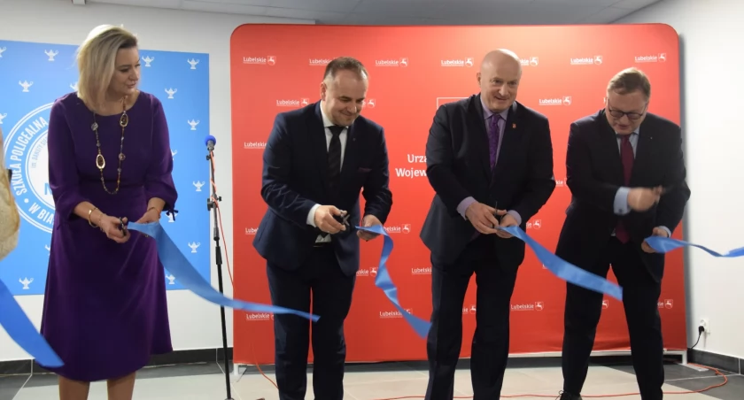 Przeniesienie Medycznego Studium Zawodowego w Bialej Podlaskiej do nowej siedziby. Siedzibę otwarto oficjalnie, ale placówka zacznie działać w nowym miejscu 1 września 