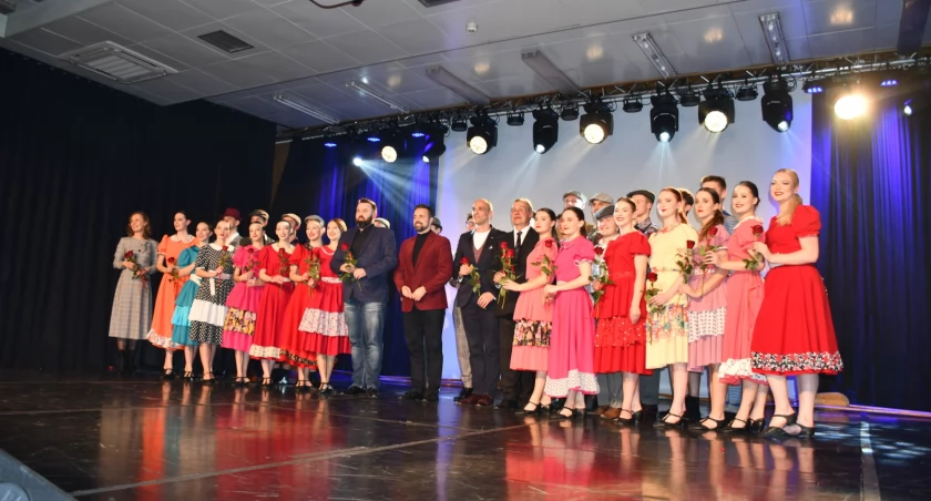 Koncert Wiosenny Taneczne Pejzaże - Recital Zespołu Podlasie AWF Biała Podlaska, pełen taneczno-muzycznych wrażeń i niespodzianek