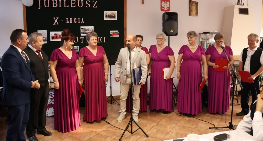 Jubileuszowy wieczór zespołu śpiewaczego Luteńka - pełen emocji i radości. Niezapomniana biesiada w Koszołach