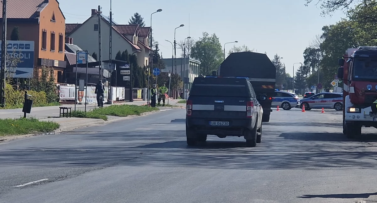 Bomby lotnicze wydobyte. Mieszkańcy mogą wracać do domów, ruch wznowiony