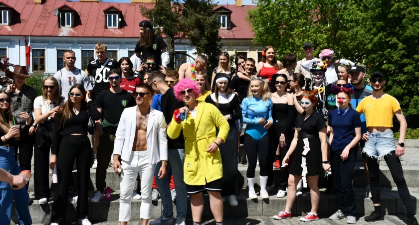Studenci AWF Biała Podlaska rządzą miastem. Prezydent oddał klucze 