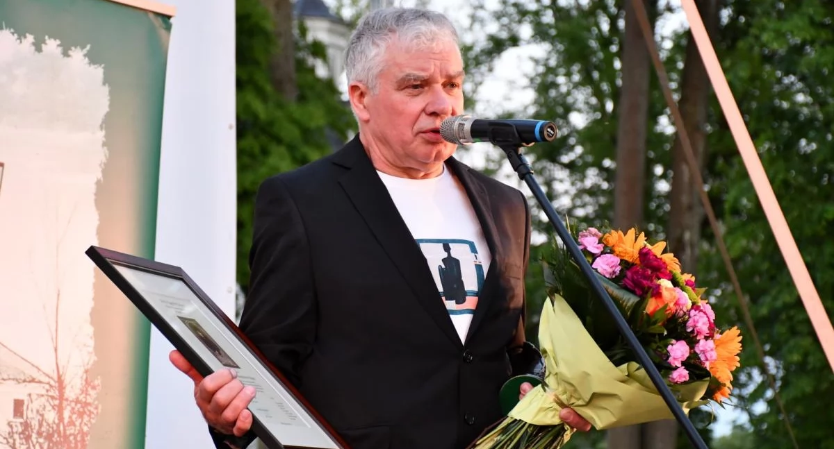Noc Muzeów w Białej Podlaskiej: wystawy, spotkanie z Profesorem Bajem, plenerowy pokaz filmów i koncert folkowy