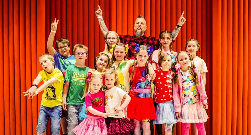 Piknik Rodzinny w Białej Podlaskiej: Pokazy, Zabawy, Smakołyki i Koncert Arki Noego!