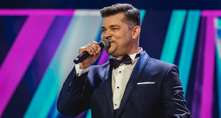 Koncert Zenona Martyniuka w Białej Podlaskiej: bialski amfiteatr epicentrum Disco Polo już 12 lipca. Bilety dostępne online