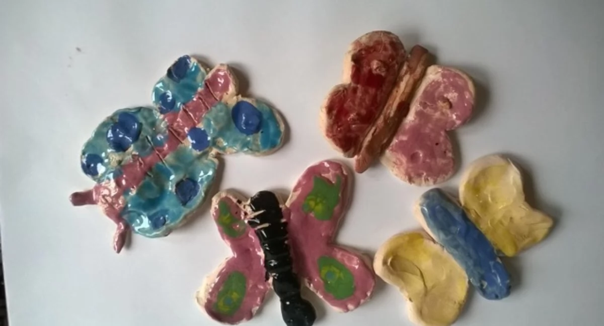 Bialskie Centrum Kultury zaprasza dzieci i młodzież na warsztaty ceramiczne- zajęcia pod okiem plastyka i psychologa dziecięcego, Magdaleny Szczepańskiej potrwają do końca wakacji