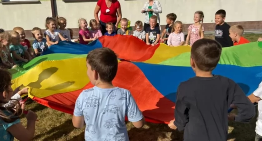 Wakacyjne Gry i Zabawy Dla Dzieci Przy Ognisku w Wisznicach!