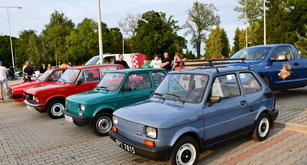 Bialskie  Klasyki kolejne spotkanie fanów motoryzacji w Białej Podlaskiej