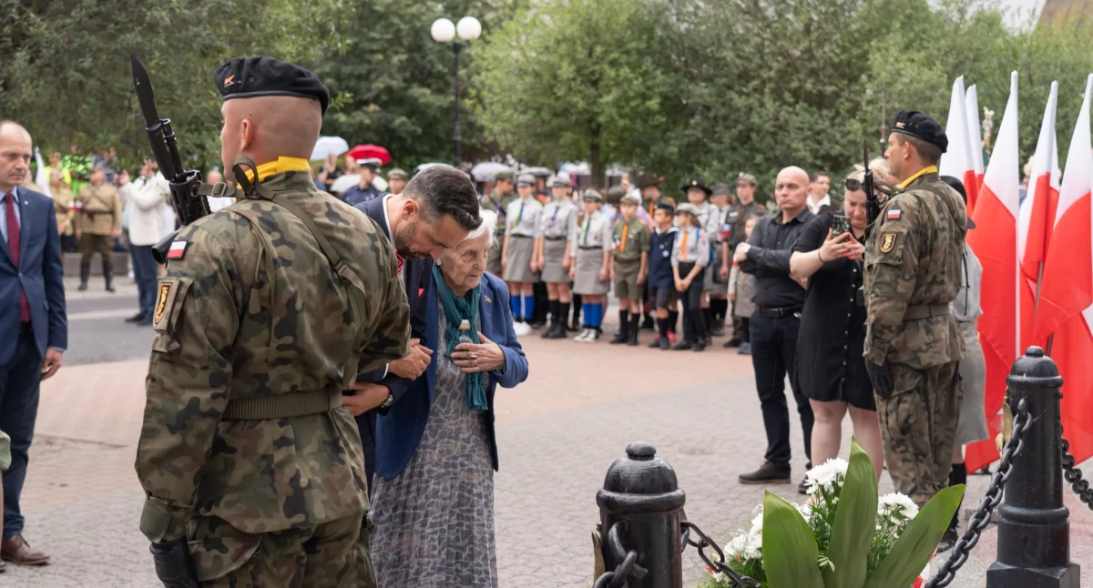 Biała Podlaska razem dla pamięci: Obchody 80. Rocznicy Powstania Warszawskiego