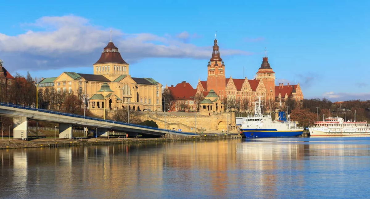 Odkryj Szczecin: Perłę Zachodniego Pomorza i Jej Niezwykłe Tajemnice