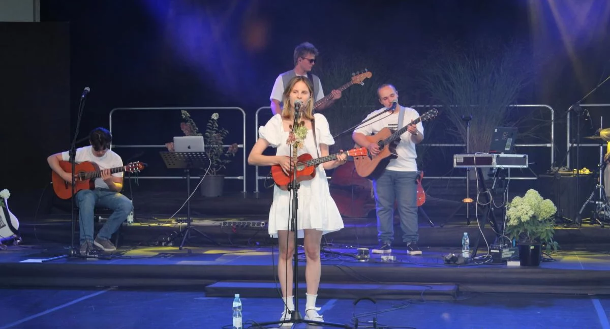 Niezapomniany wieczór w Białej Podlaskiej: Koncert Natalii Marczuk na 6. Festiwalu im. Bogusława Kaczyńskiego