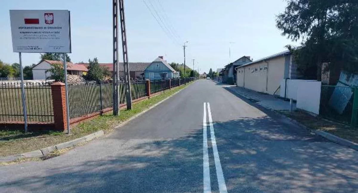 Przebudowa ulicy Cmentarnej w Łomazach – Nowa nawierzchnia dla lepszego komfortu mieszkanców
