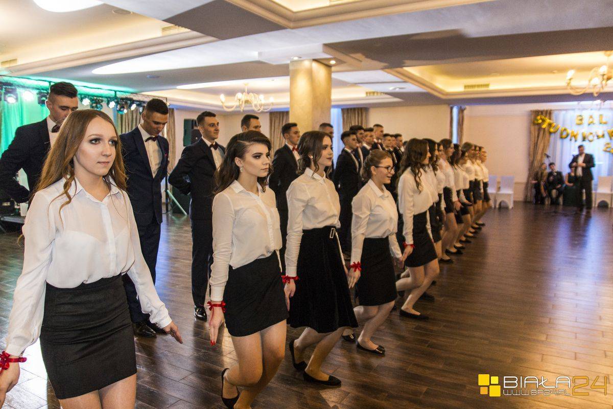 POLONEZA CZAS ZACZĄĆ: Studniówka ZSE w Międzyrzecu Podlaskim