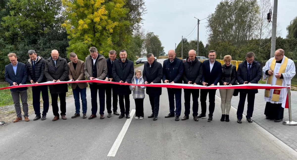Uroczyste otwarcie inwestycji drogowej na odcinku Nowosiółki- Berezówka- Mokrany Nowe: Kluczowy krok ku lepszej komunikacji w regionie