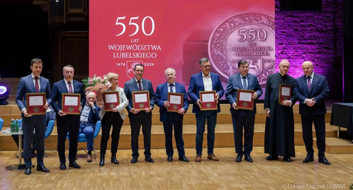 Konferencja „Światło w ciemności” w Filharmonii Lubelskiej - Wyróżnienie dla Wójta Gminy Łomazy