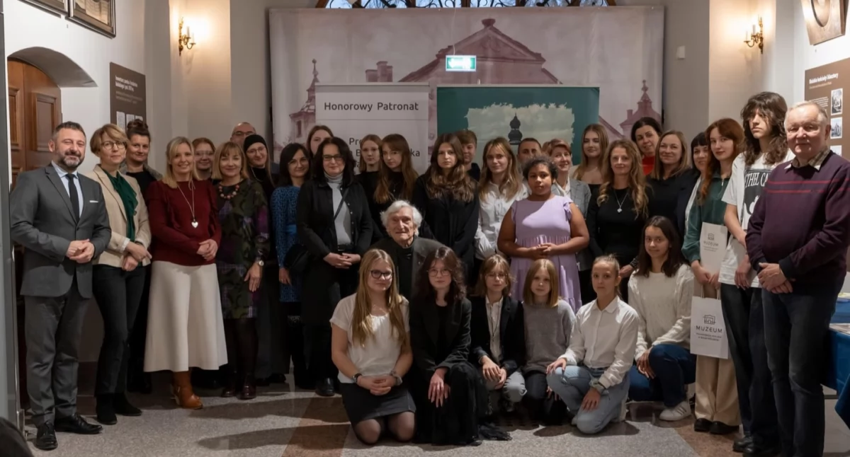 Odkrycia młodych talentów: Uroczyste wręczenie nagród w konkursie fotograficznym „Konie, jeźdźcy, zaprzęgi”