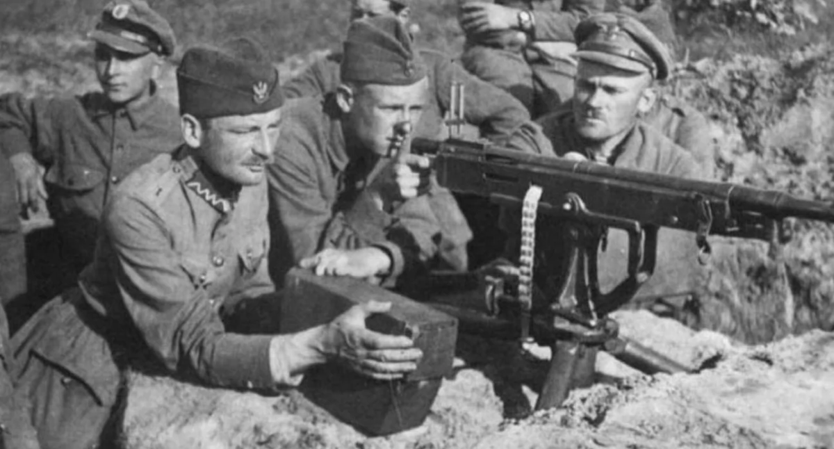 Spotkanie z historią: Heroiczna bitwa nad Bugiem 1920. Obrona Polski i Europy w opowieści dr Pawła Borka