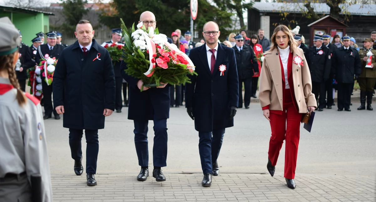 Swory wspominają bohaterów: Uroczystości z okazji 11 listopada w gminie Biała Podlaska